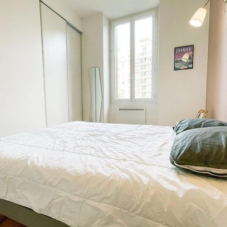 Ferienwohnung #G3 The Authentic T2 Downtown Balcony Tramway Grenoble Exterior foto