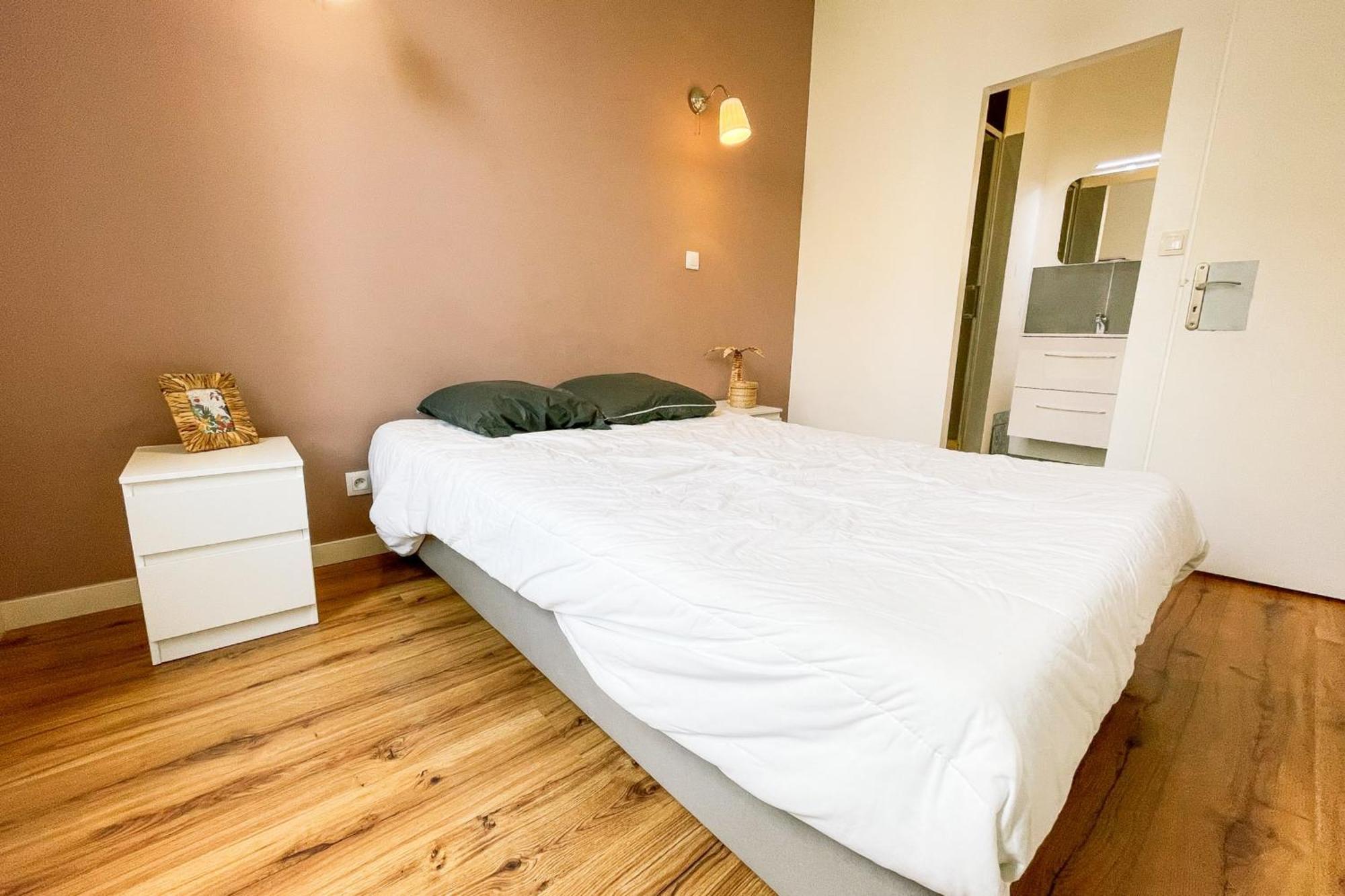 Ferienwohnung #G3 The Authentic T2 Downtown Balcony Tramway Grenoble Exterior foto